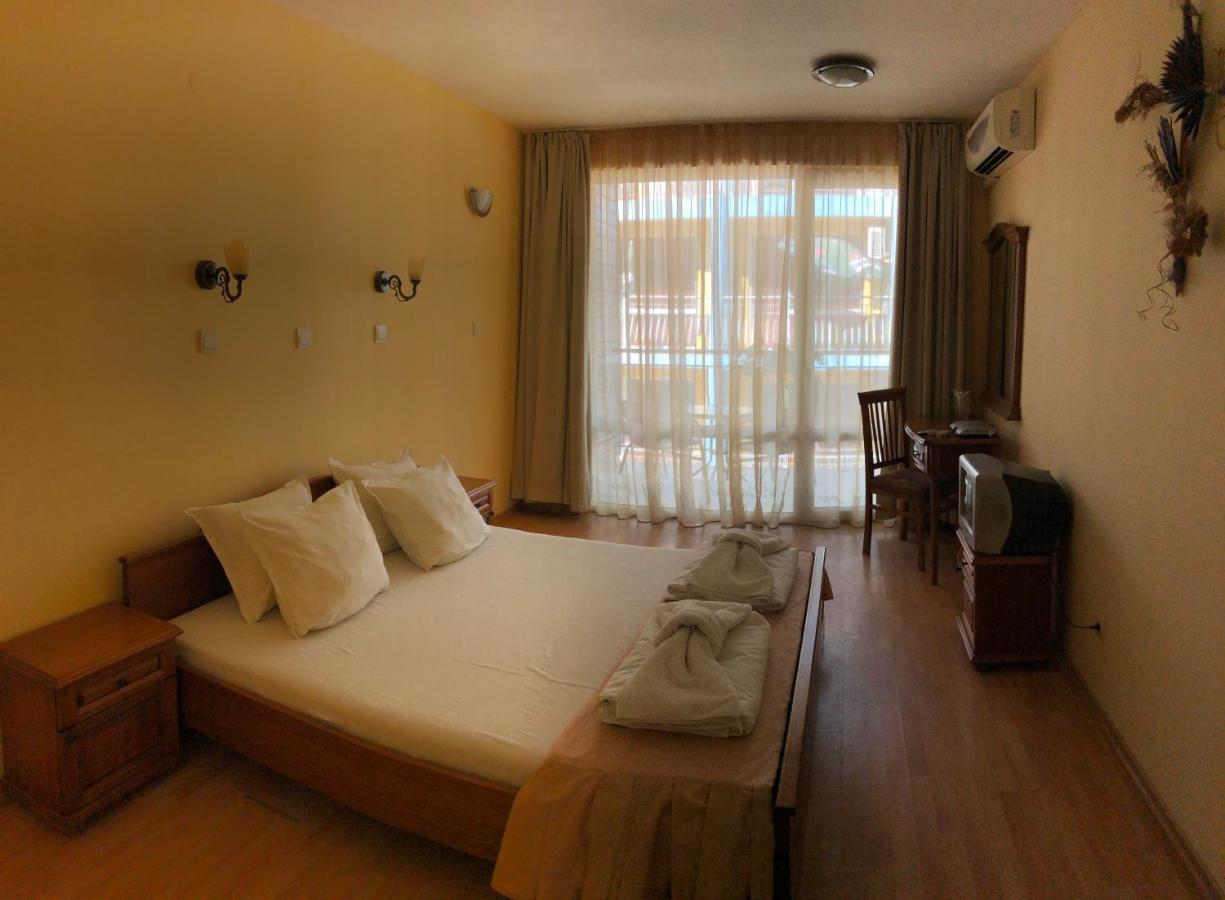 Family Hotel Littoral Созополь Экстерьер фото