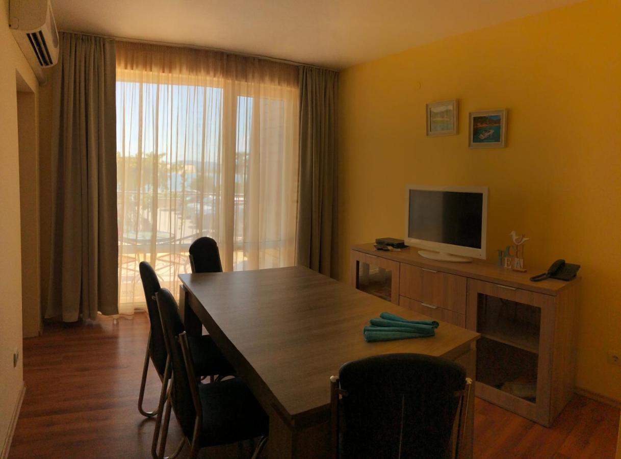 Family Hotel Littoral Созополь Экстерьер фото