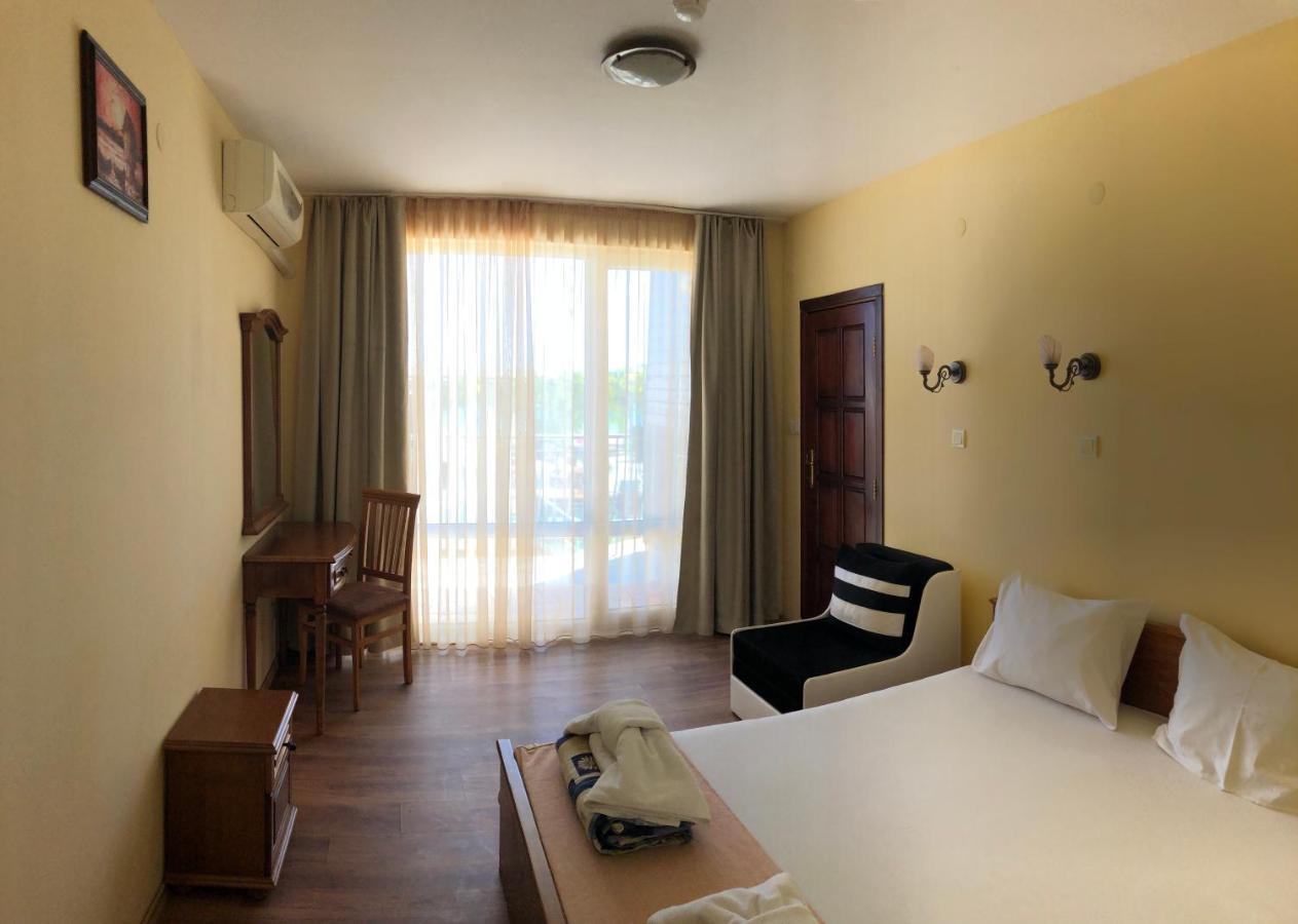 Family Hotel Littoral Созополь Экстерьер фото