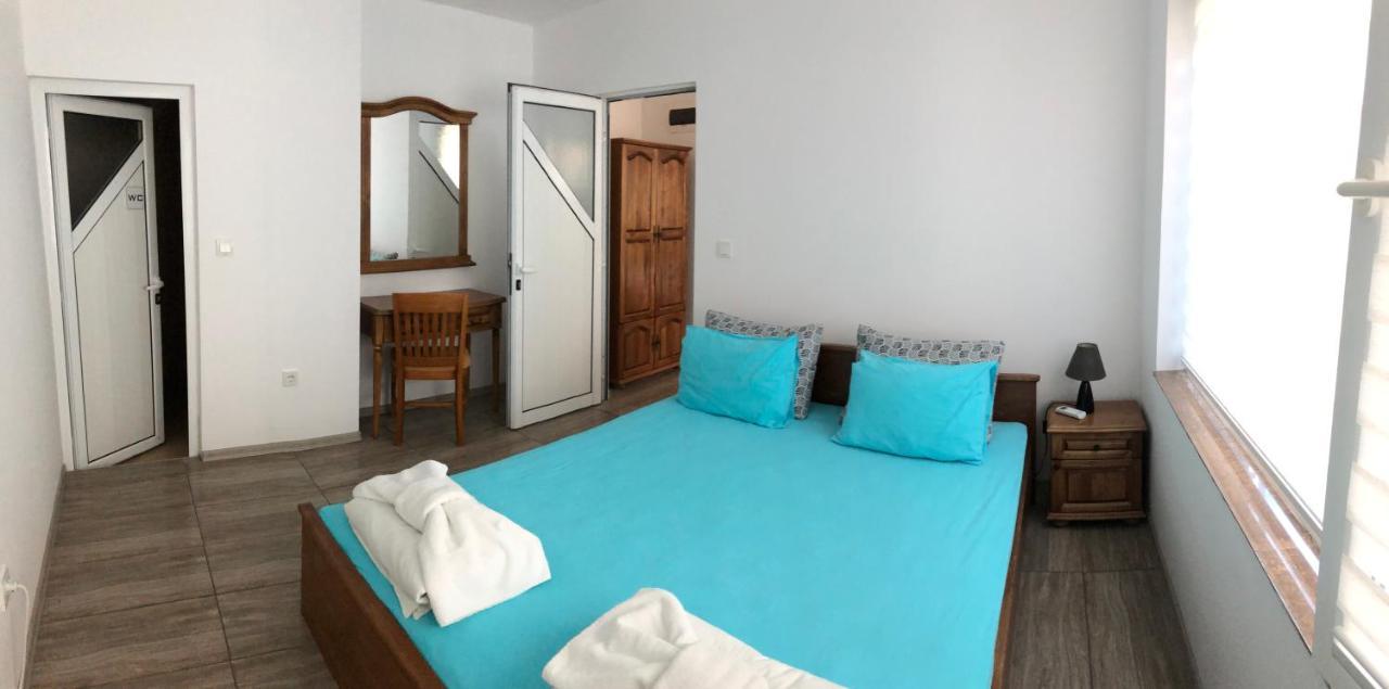 Family Hotel Littoral Созополь Экстерьер фото