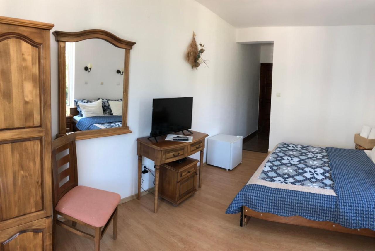 Family Hotel Littoral Созополь Экстерьер фото